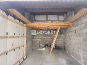 Location garage box et parking 1 pièce Location garage box et parking 1 pièce