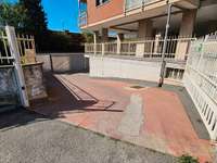 Location garage box et parking
