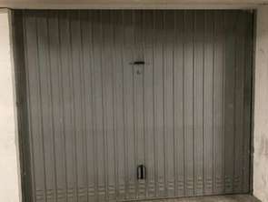 Location Garage box et parking 17 m&sup2;Caen Le Port - Ste-Thérèse