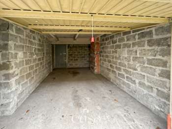 Location garage box et parking Location garage box et parking