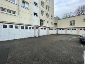 Location garage box et parking Location garage box et parking