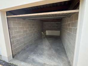 Location Garage box et parking 1 pièceCesson-Sévigné