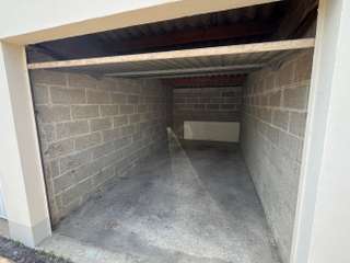 Location garage box et parking 1 pièce