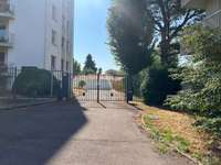 Location garage box et parking