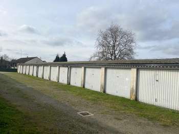 Location garage box et parking Location garage box et parking