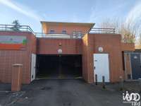 Location garage box et parking