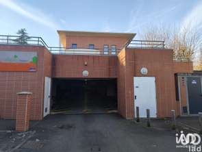 Location Garage box et parking 12 m&sup2;Chartres