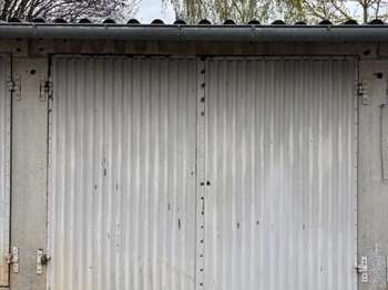 Location garage box et parking Location garage box et parking