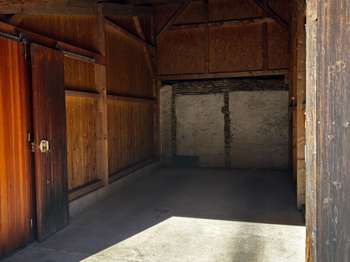 Location garage box et parking 1 pièce Location garage box et parking 1 pièce
