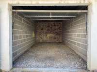 Location garage box et parking 1 pièce Location garage box et parking 1 pièce