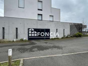 Location garage box et parking