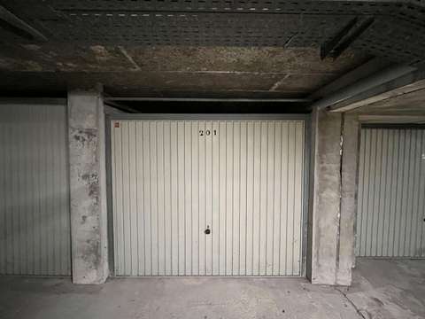 Location garage box et parking