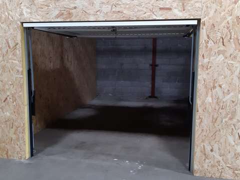 Location garage box et parking Location garage box et parking