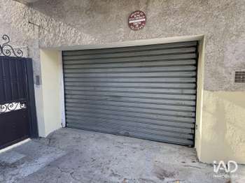 Location Garage box et parking 37 m&sup2;Digne-les-Bains