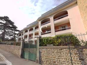 Location Garage box et parkingDinard