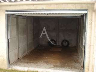 Location garage box et parking