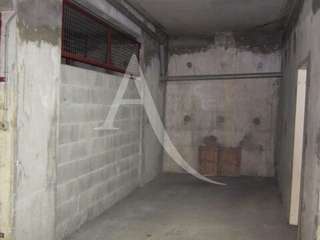 Location garage box et parking