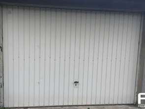 Location Garage box et parking 16 m&sup2;Granville