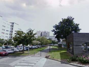 Location Garage box et parking 15 m&sup2;Hérouville-Saint-Clair