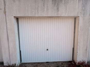 Location garage box et parking