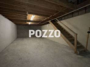 Location Garage box et parking 84 m&sup2;Jullouville