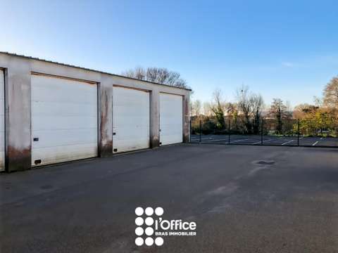 Location garage box et parking 1 pièce