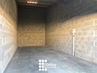 Location garage box et parking 1 pièce