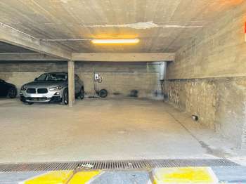 Location Garage box et parking 10 m&sup2;La Chapelle-sur-Erdre