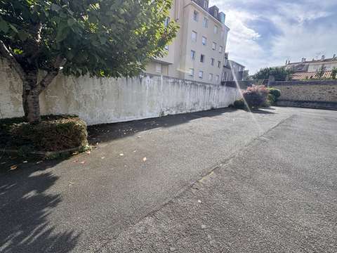 Location garage box et parking