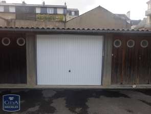 Location Garage box et parkingLaval