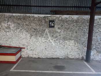 Location garage box et parking Laval 53
