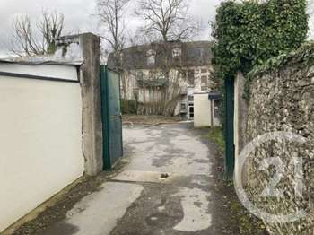 Location garage box et parking Location garage box et parking