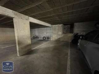 Location garage box et parking