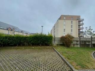 Location garage box et parking