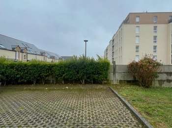 Location garage box et parking Location garage box et parking