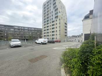 Location garage box et parking
