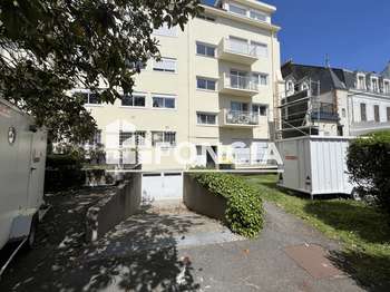 Location garage box et parking