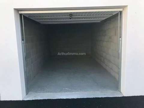 Location garage box et parking Location garage box et parking