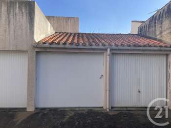 Location Garage box et parking 14 m&sup2;Les Sables-d'Olonne