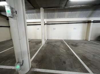 Location garage box et parking Location garage box et parking