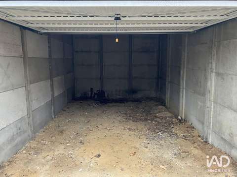 Location garage box et parking Location garage box et parking