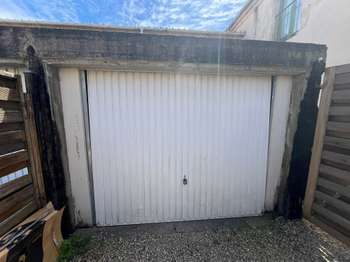 Location garage box et parking Location garage box et parking