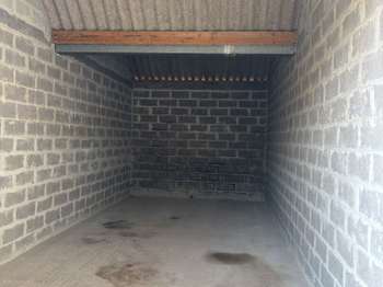 Location garage box et parking Location garage box et parking