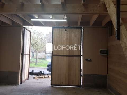 Location garage box et parking 1 pièce