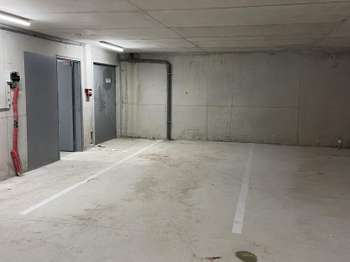 Location Garage box et parking 16 m&sup2;Montpellier