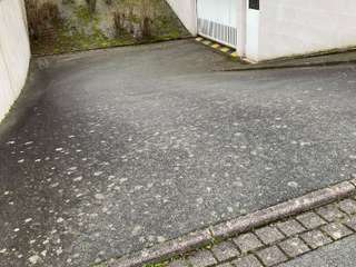 Location garage box et parking 2 pièces