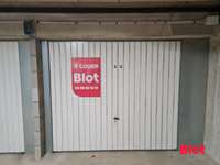 Location garage box et parking