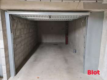 Location garage box et parking