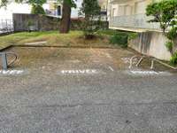 Location garage box et parking 1 pièce
