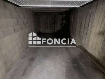 Location garage box et parking